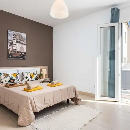 Playa De Fanabe Sleeps 8 Pool Air Con Wifi Villa Costa Adeje (Tenerife)